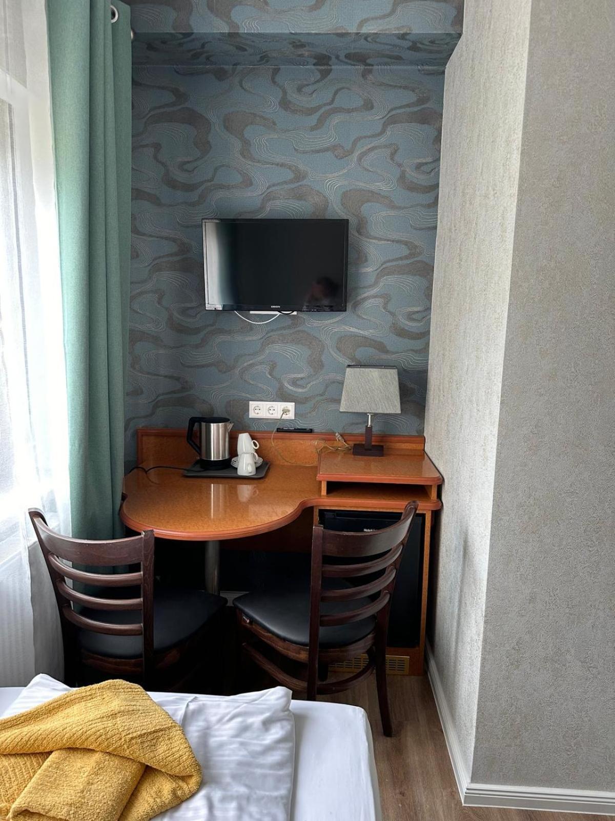 Hotel Pirol برلين المظهر الخارجي الصورة
