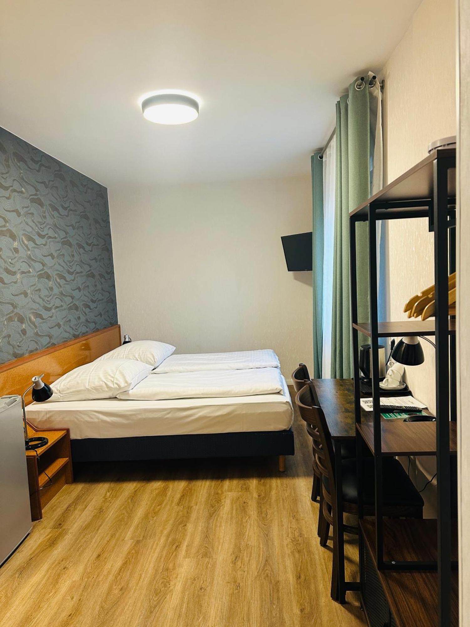 Hotel Pirol برلين المظهر الخارجي الصورة
